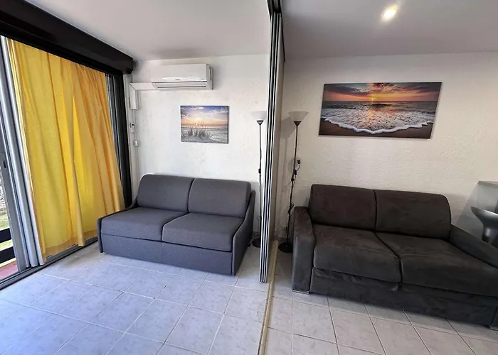 Climatisé 30m² Avec Piscine à 50m De La - Fr-1-731-107